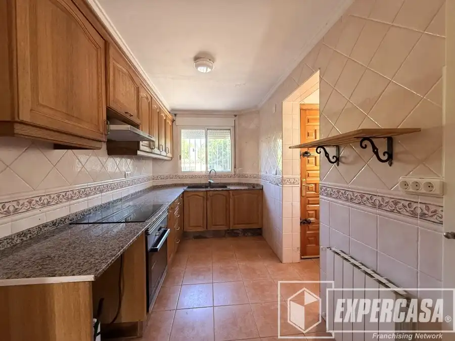 Cocina de Casa o chalet en venta en Vilamarxant con Aire acondicionado, Calefacción y Terraza