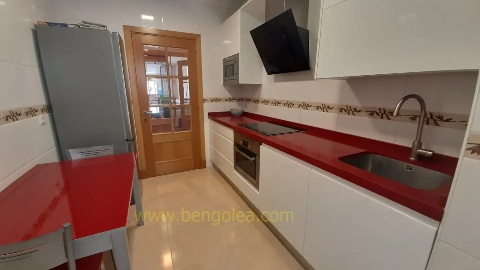 Piso en venta en Lasesarre