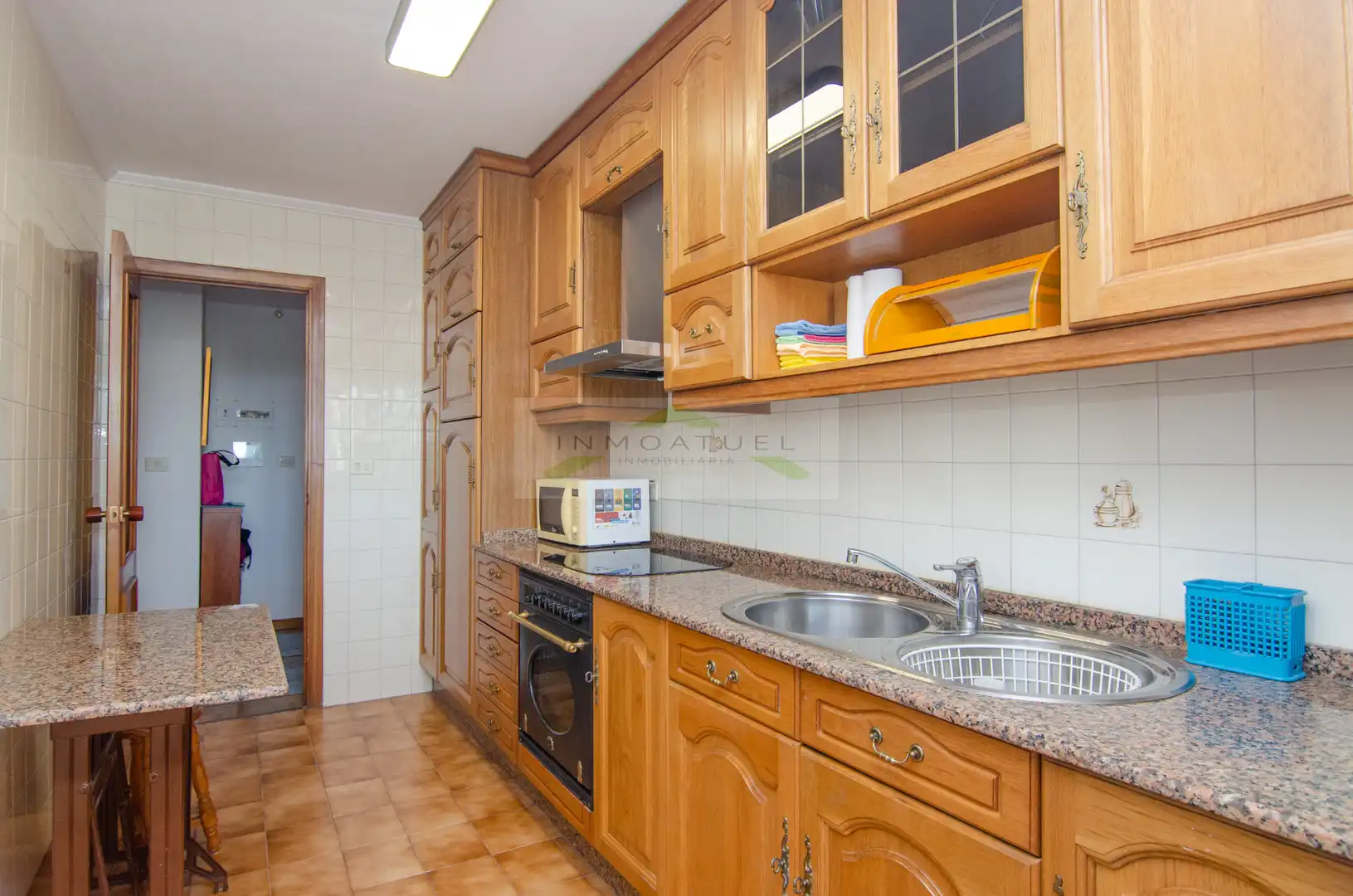 Küche von Wohnung zur Miete in A Coruña Capital  mit Parkett, Möbliert und Ofen