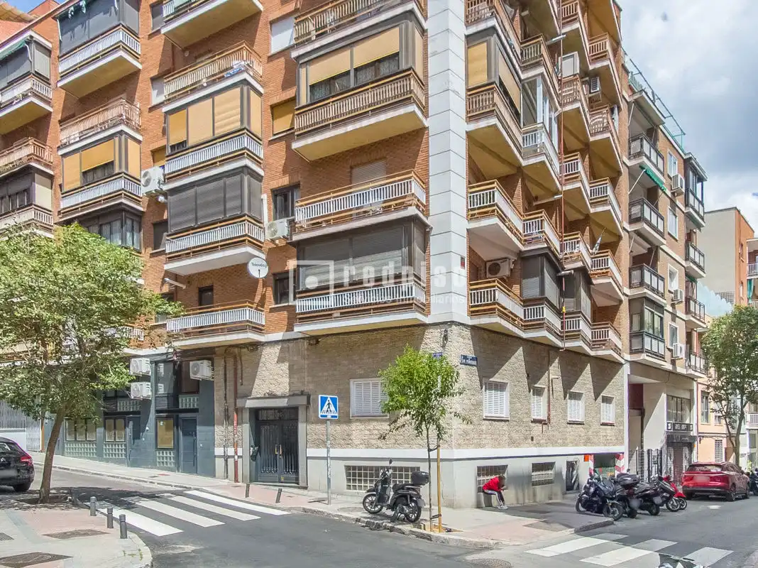 Vista exterior de Pis de lloguer en Madrid amb Aire condicionat, Calefacció i Parquet