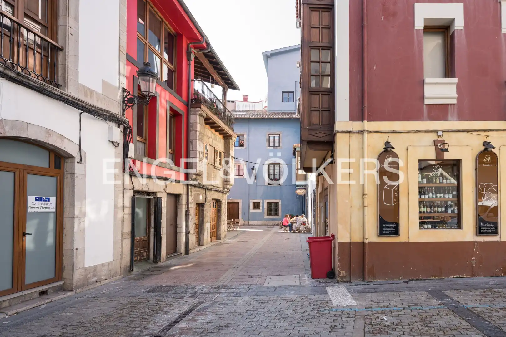 Vista exterior de Dúplex en venda en Ribadesella amb Calefacció, Terrassa i Traster