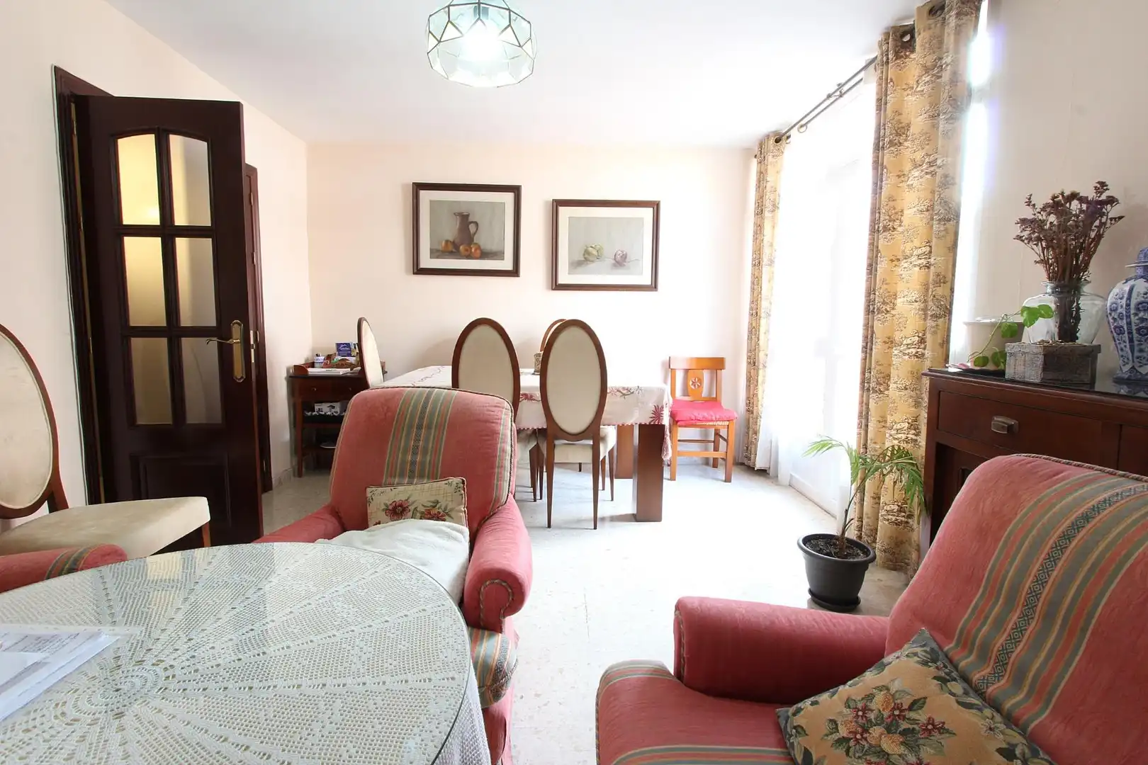 Sala d'estar de Casa o xalet en venda en Este - Alcosa- Torreblanca