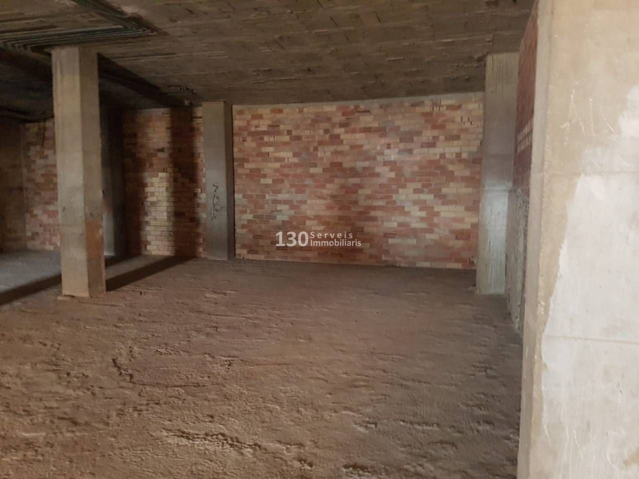 Premises for sale in Amposta
