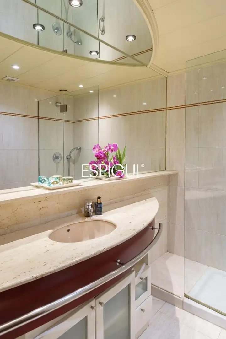 Baño de Piso de alquiler en Barcelona con Aire acondicionado, Calefacción y Terraza