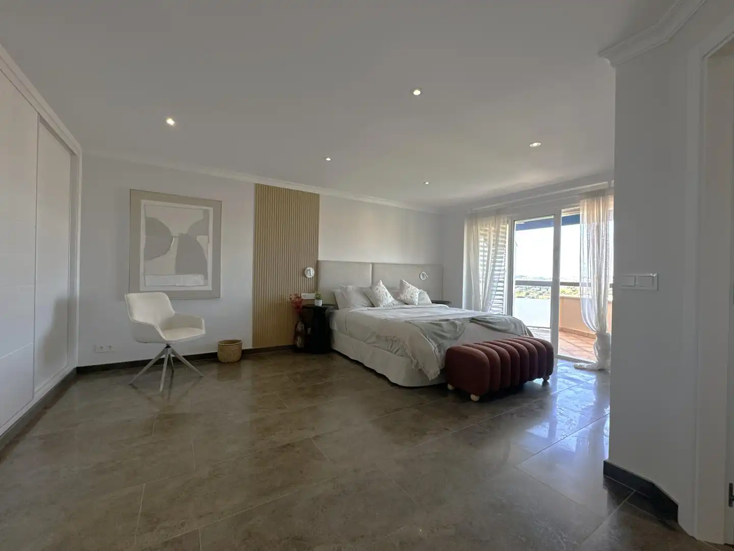 Bedroom of Flat for sale in Fuengirola