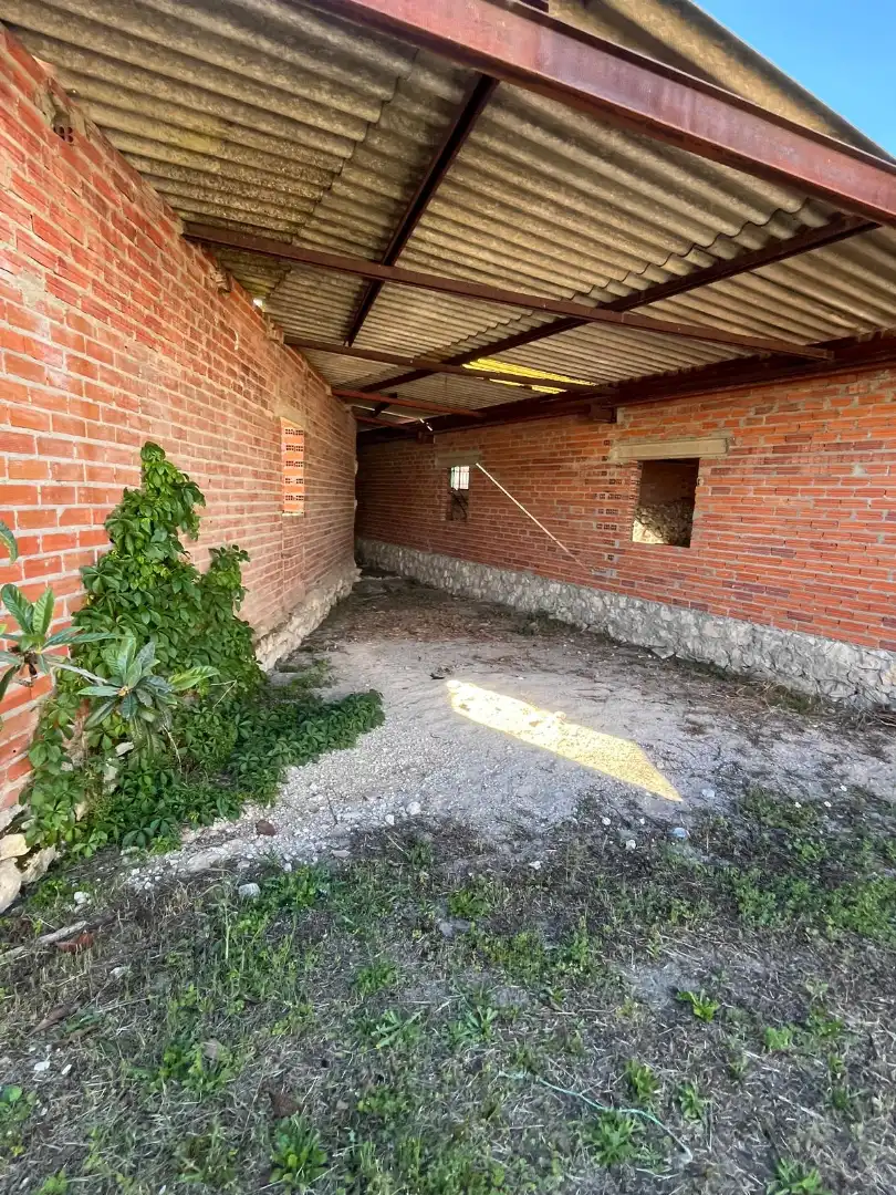 Casa o xalet en venda en La Parrilla  amb Calefacció, Terrassa i Traster