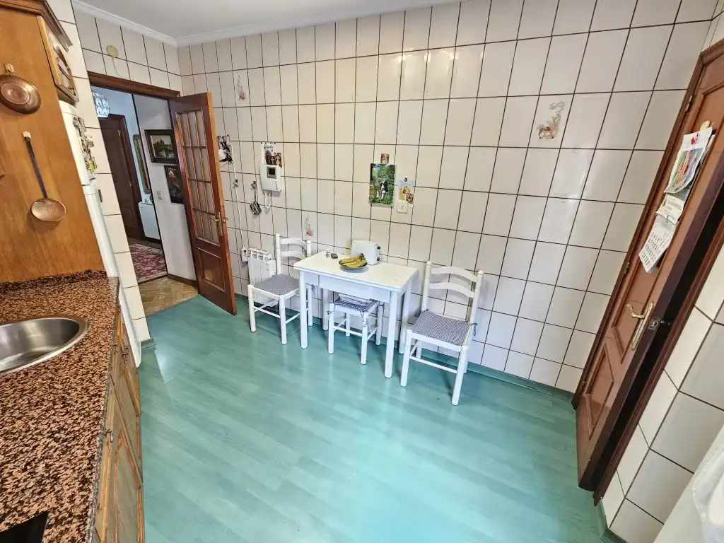 Kitchen of Flat for sale in Avilés