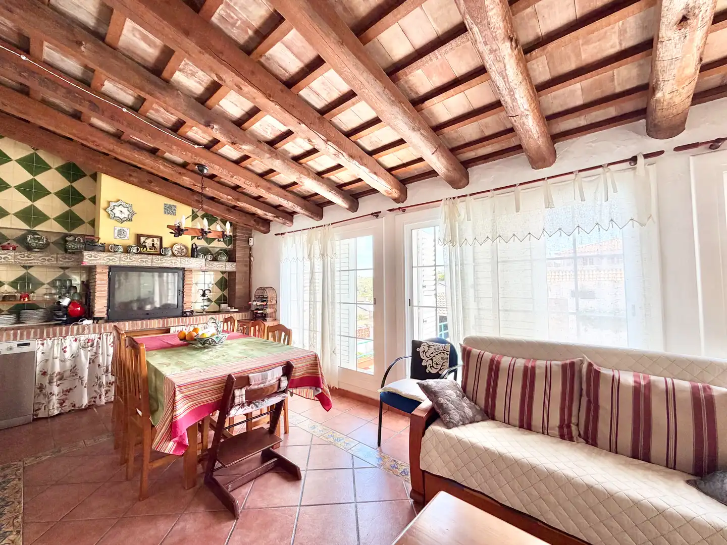 Living room of Houses for sale in Canyelles  with Air Conditioner, Heating and Private garden