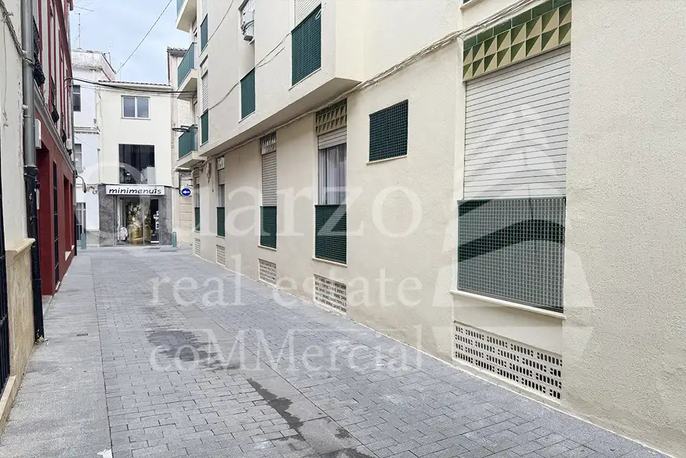 Vista exterior de Local en venta en Pego con Calefacción y Amueblado