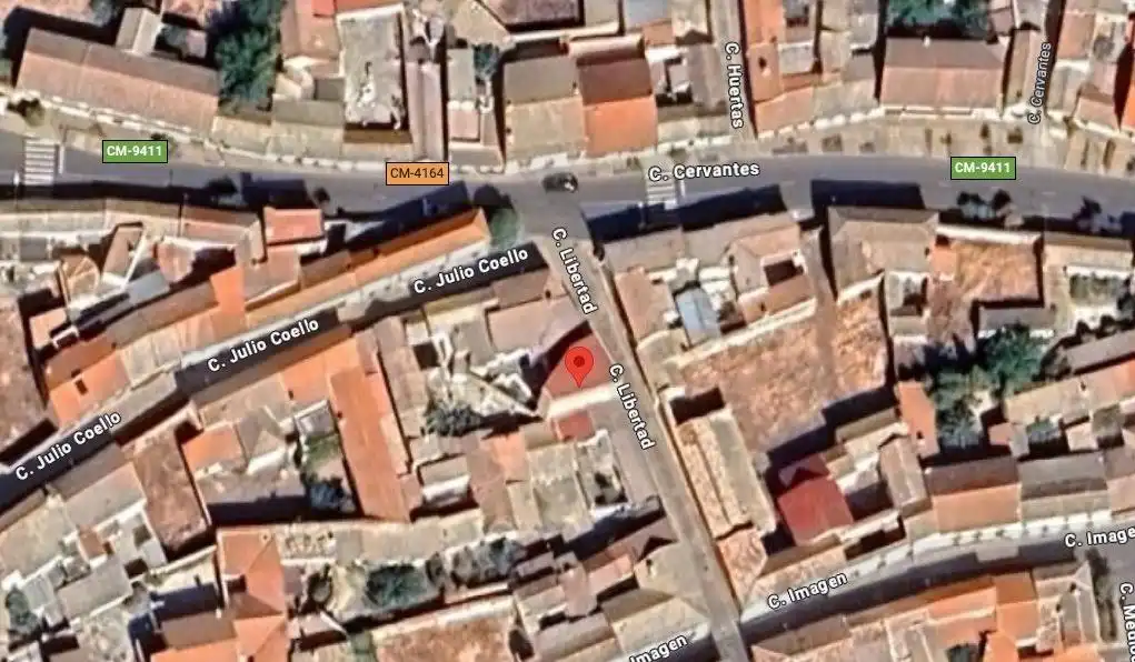 Außenansicht von Einfamilien-Reihenhaus zum Verkauf in Alcolea de Calatrava mit Abstellraum