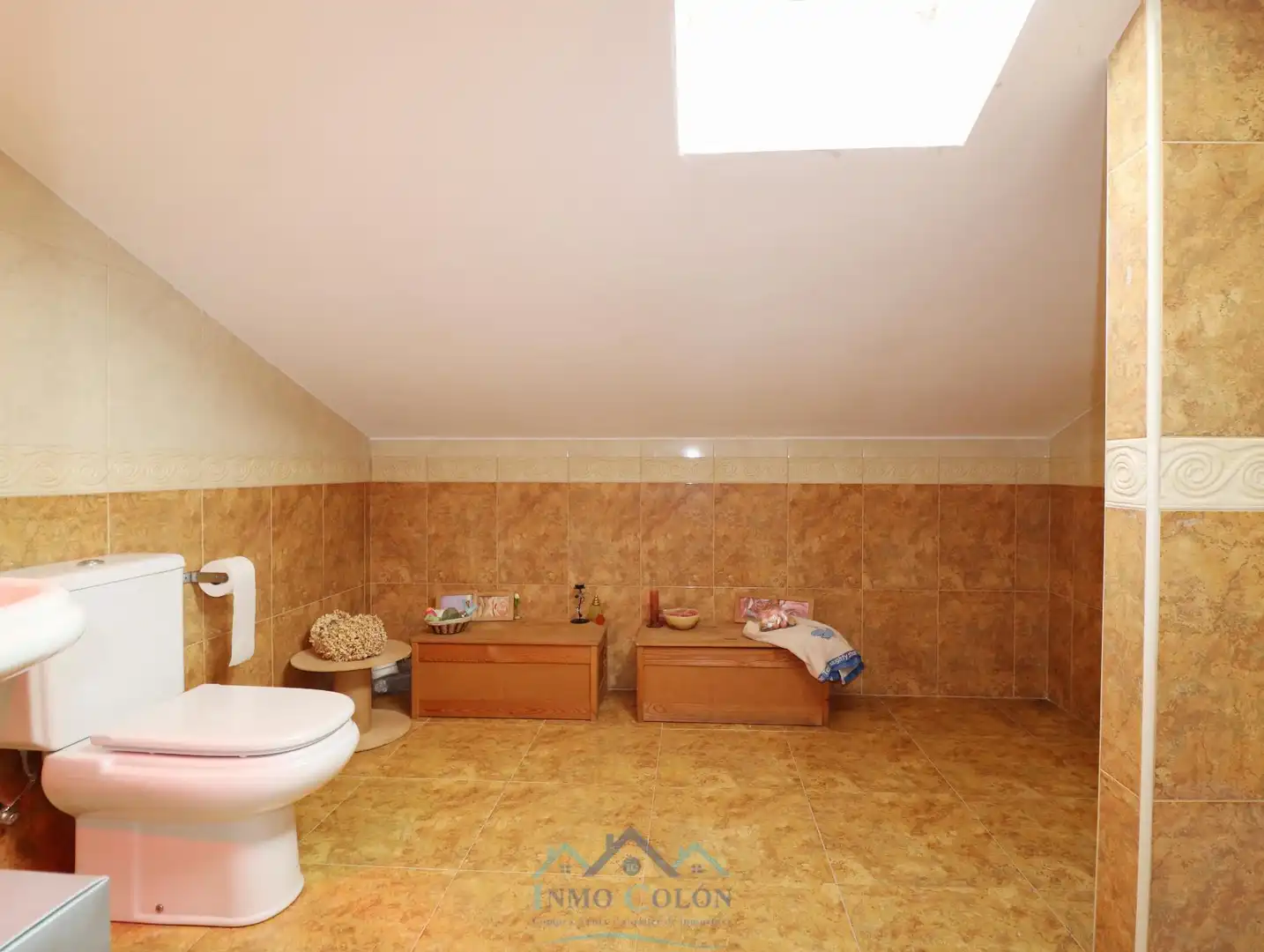 Bathroom of Houses for sale in Irun   with Heating, Terrace and Swimming Pool
