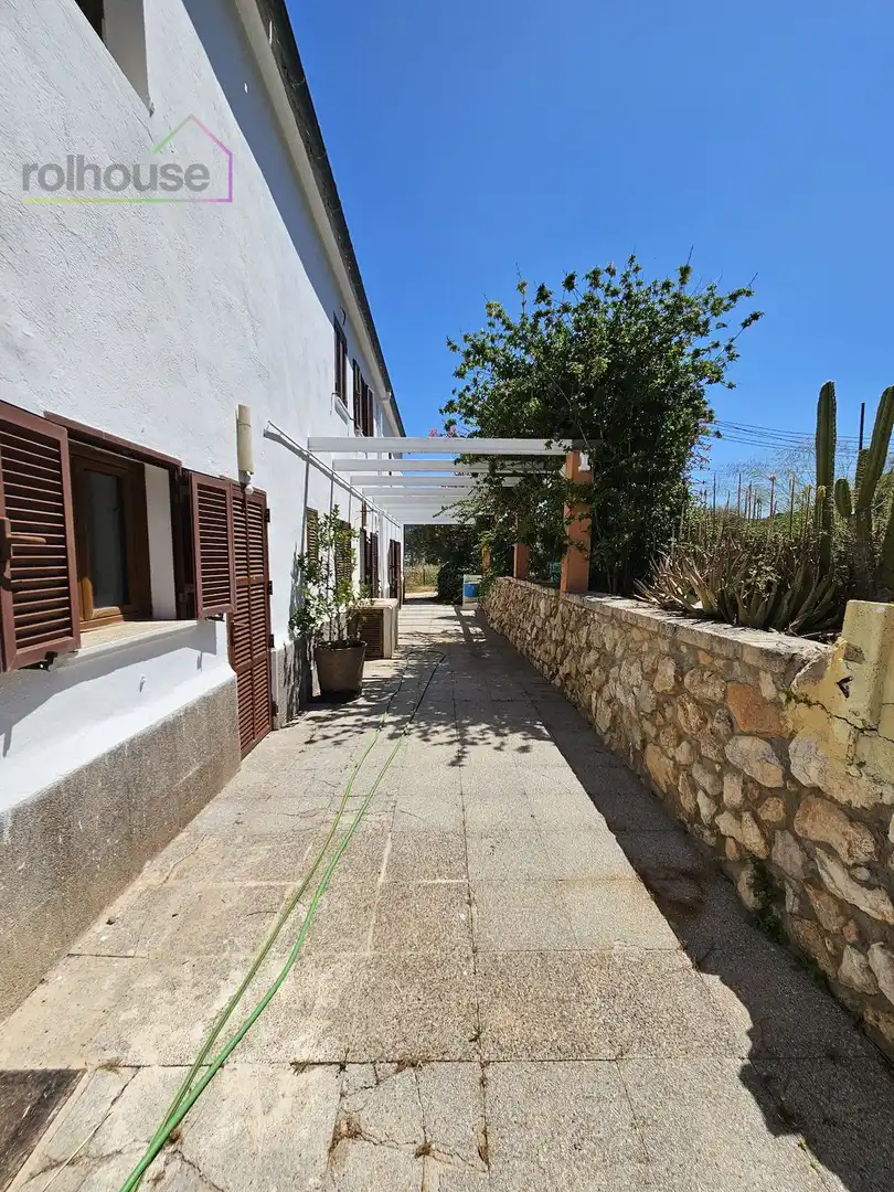 Vista exterior de Finca rústica en venda en Andratx amb Terrassa, Piscina i Balcó