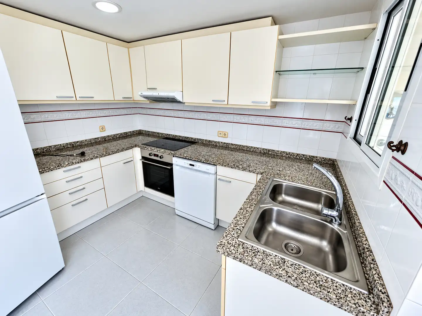 Adosado con piscina en venta en Camino del Faro 12, imagen 23