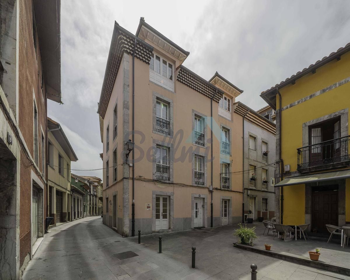 House or chalet for sale in La Victoria, Pravia