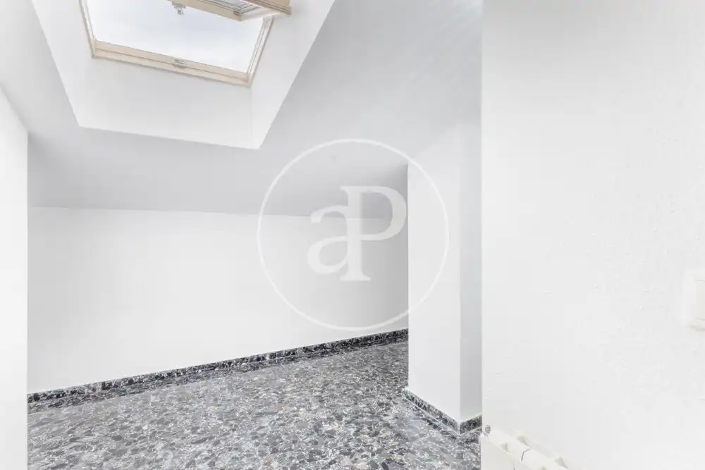 Habitación de Piso de alquiler en Valencia con Aire acondicionado, Calefacción y Terraza