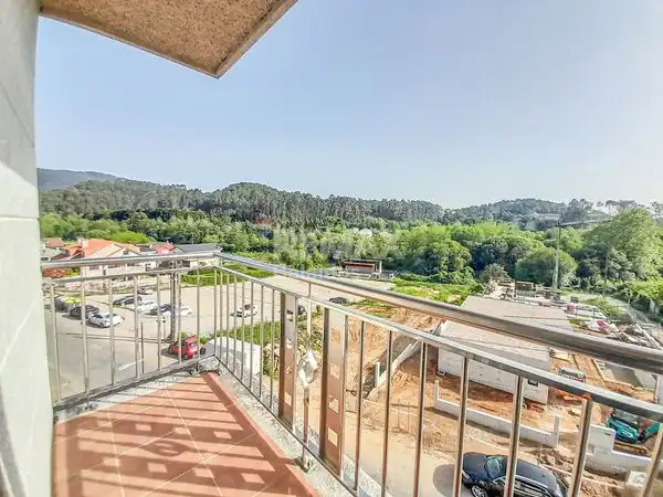Terrassa de Pis en venda en O Porriño   amb Calefacció, Parquet i Terrassa