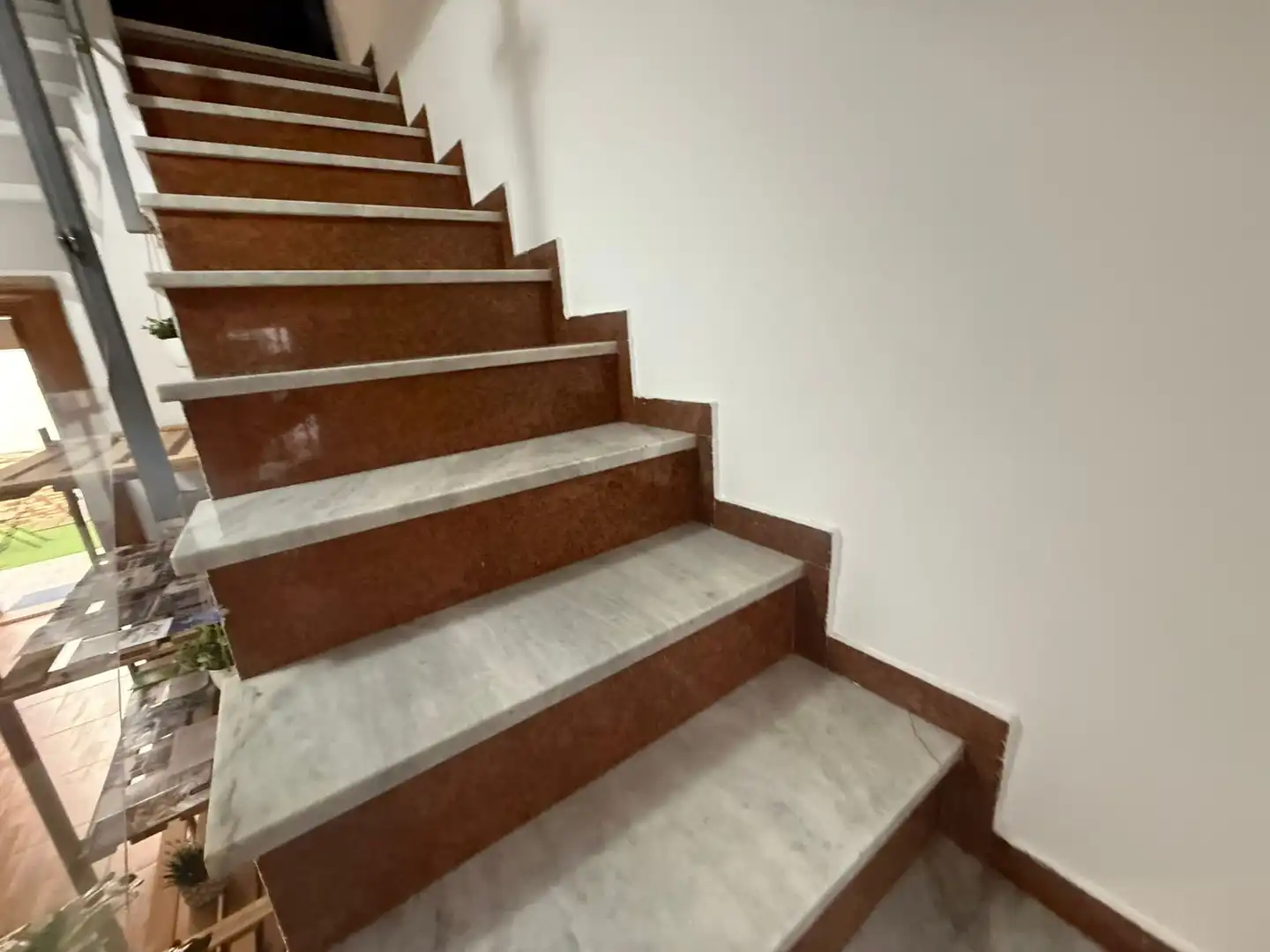 Casa adosada en venda en Granada amb Aire condicionat, Calefacció i Jardí privat