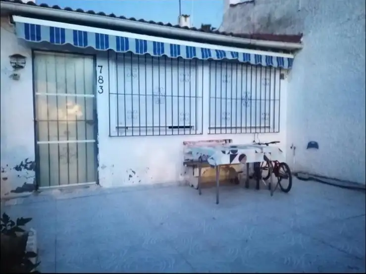 Vista exterior de Casa o chalet en venta en Torrevieja con Amueblado