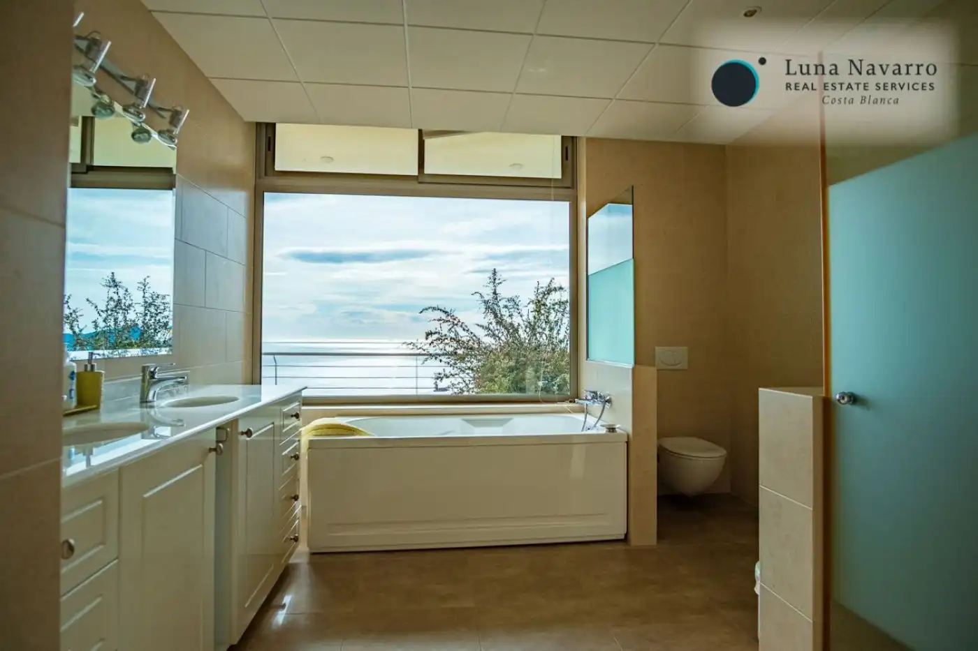 Detached house with pool for sale in Costa Azul, imagen 15