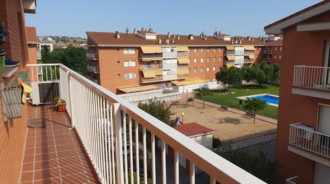 Foto 2 de Dúplex en venta en Canovelles, Barcelona
