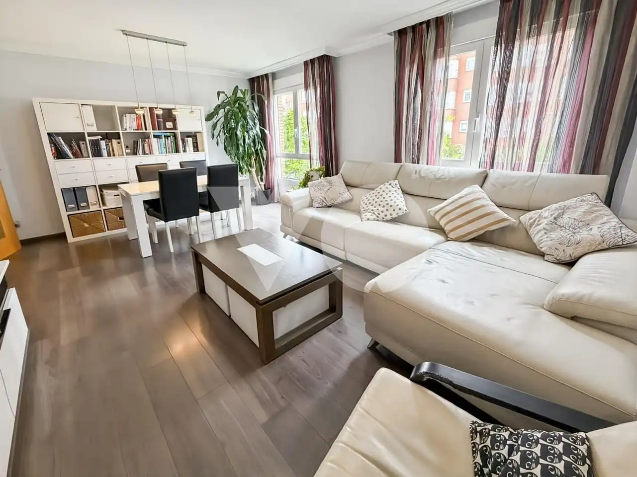 Wohnzimmer von Wohnung zum Verkauf in Madrid mit Klimaanlage, Heizung und Gemeinschaftspool