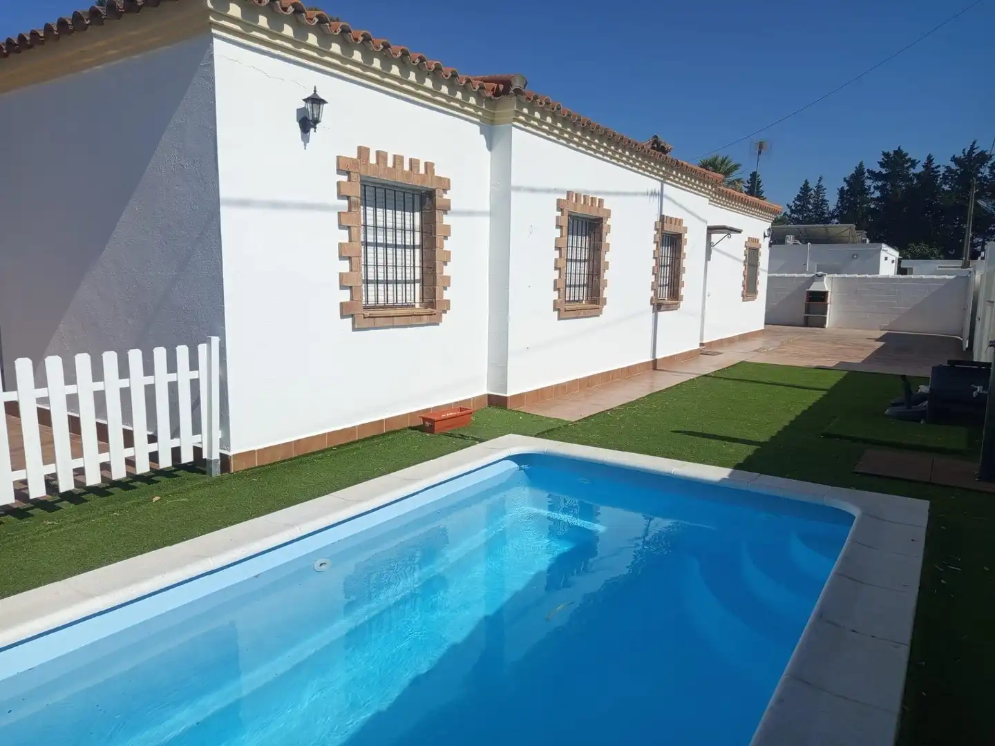Piscina de Casa o chalet en venta en Chiclana de la Frontera
