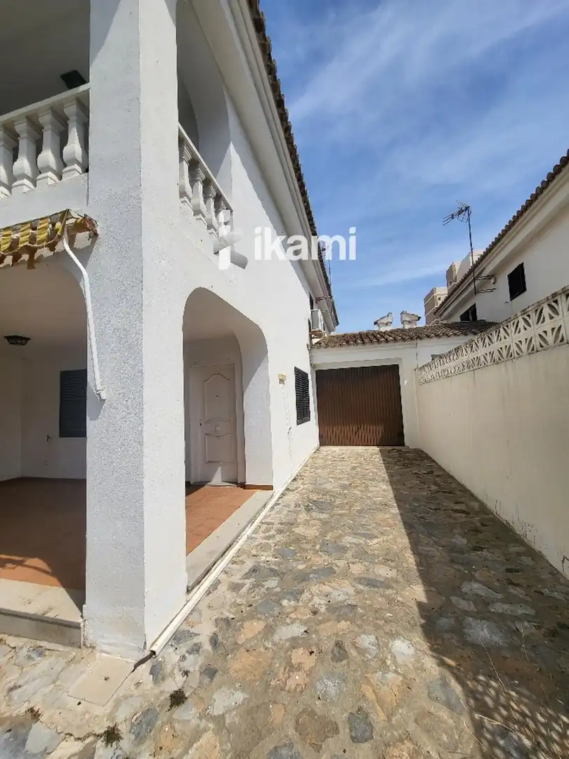 Detached house with garden for sale in Sector M-13, imagen 4