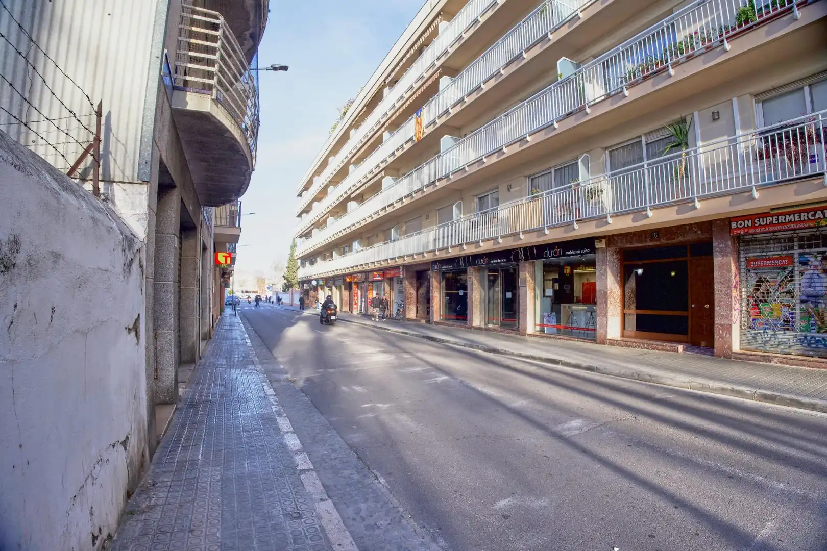 Vista exterior de Pis en venda en Vilanova i la Geltrú amb Aire condicionat, Calefacció i Balcó