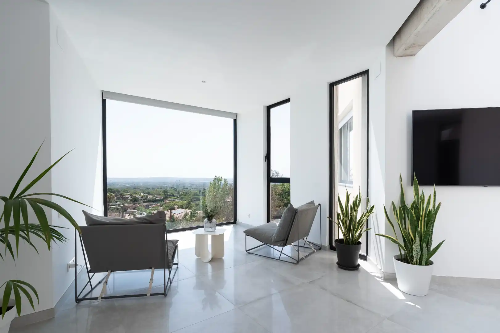 Sala de estar de Casa o chalet en venta en Castellvell del Camp con Aire acondicionado, Jardín privado y Terraza