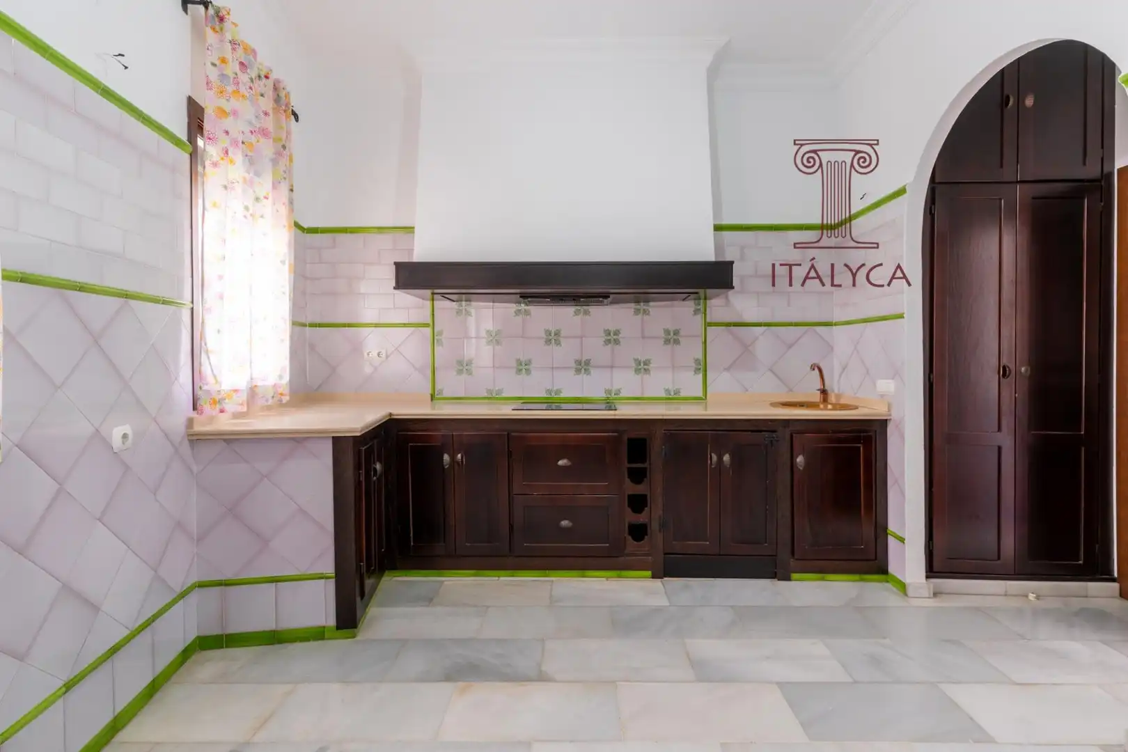 Cocina de Casa o chalet en venta en Aznalcázar con Aire acondicionado y Balcón