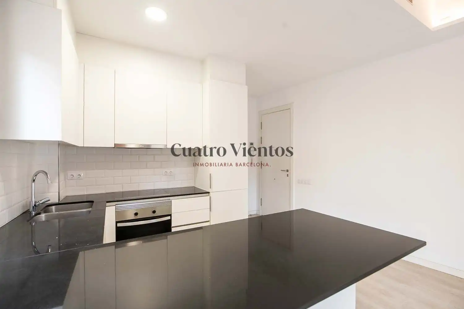 Cuina de Pis en venda en Barcelona amb Aire condicionat, Calefacció i Parquet