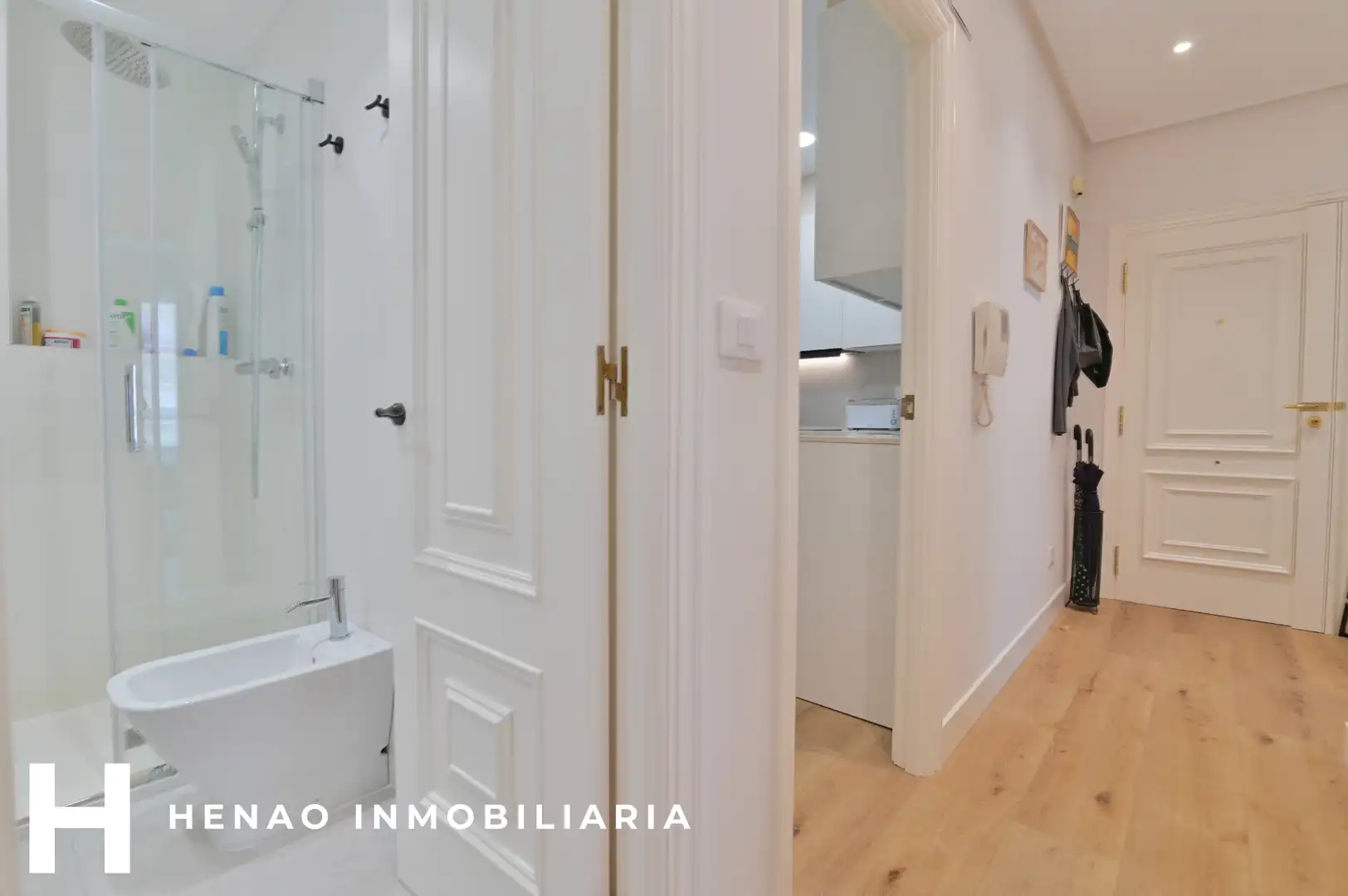 Flat with lift for sale in Rodríguez Arias Kalea, imagen 15
