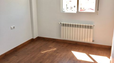 Foto 5 de Apartamento de alquiler en Calle la Roda, El Pilar, Albacete Capital