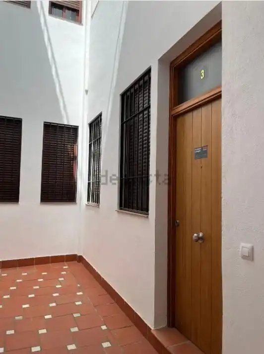 Wohnung zum Verkauf in Córdoba mit Klimaanlage und Möbliert