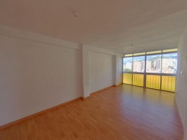 Wohnung mit Aufzug zum Verkauf in Ciudad Jardín