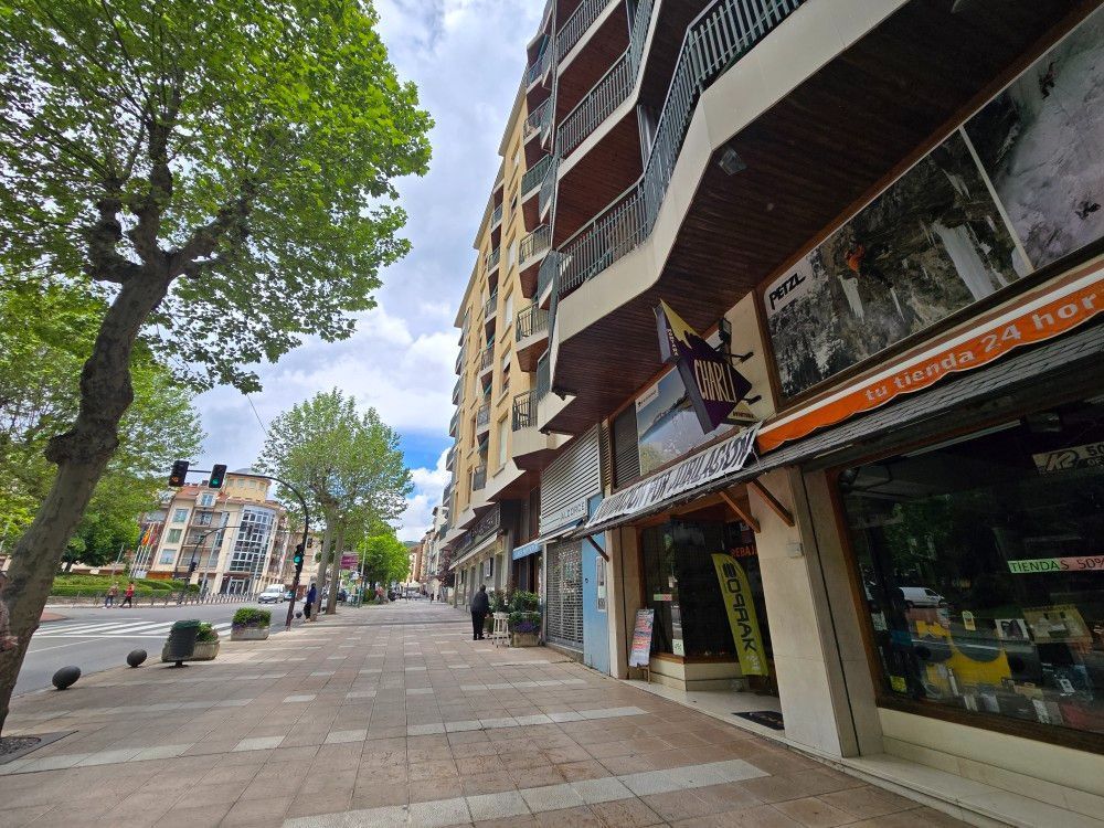 Exterior view of Premises to rent in Jaca  with Furnished
