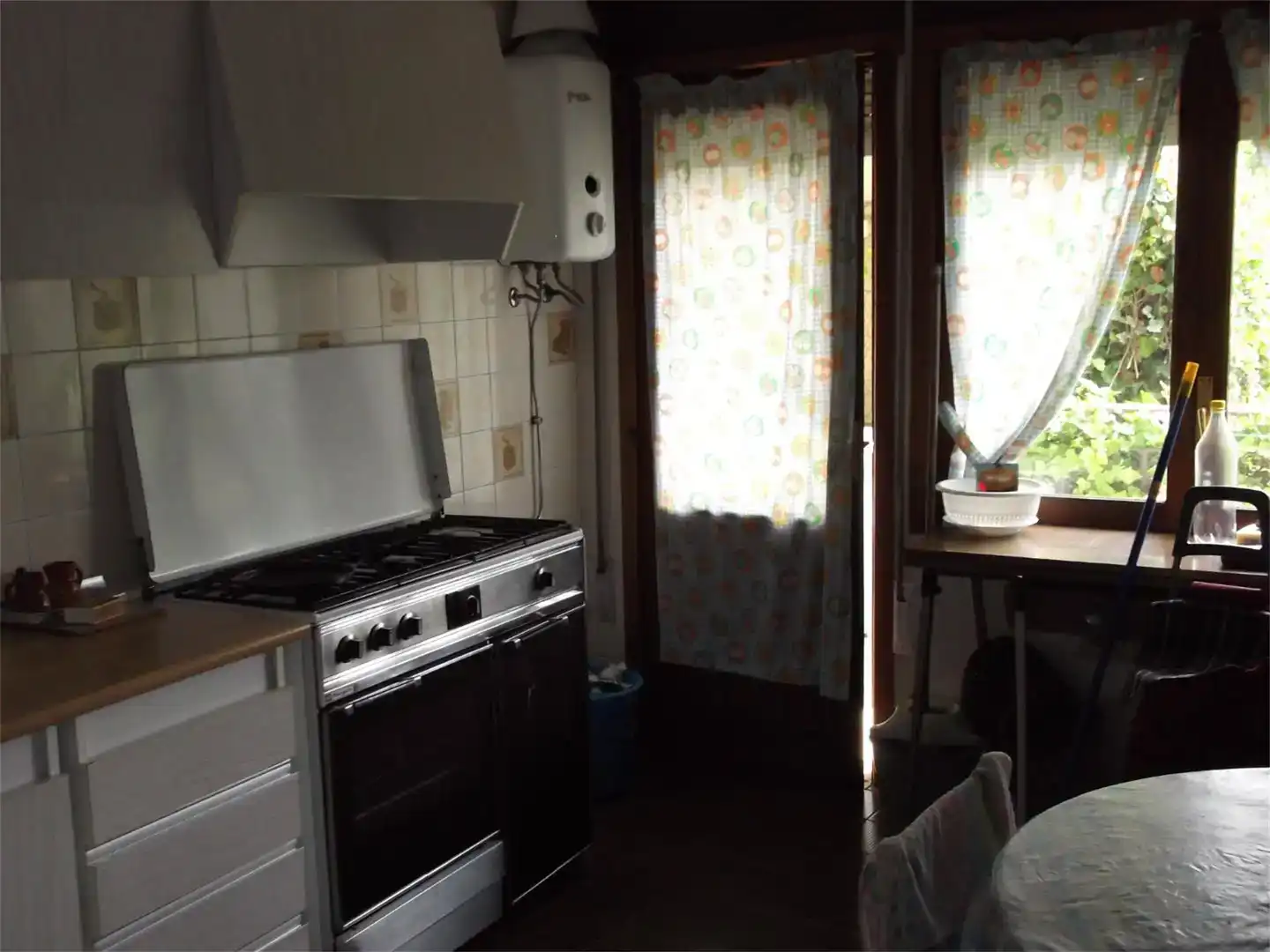 Cocina de Casa o chalet en venta en Trabadelo con Jardín privado, Piscina y Amueblado
