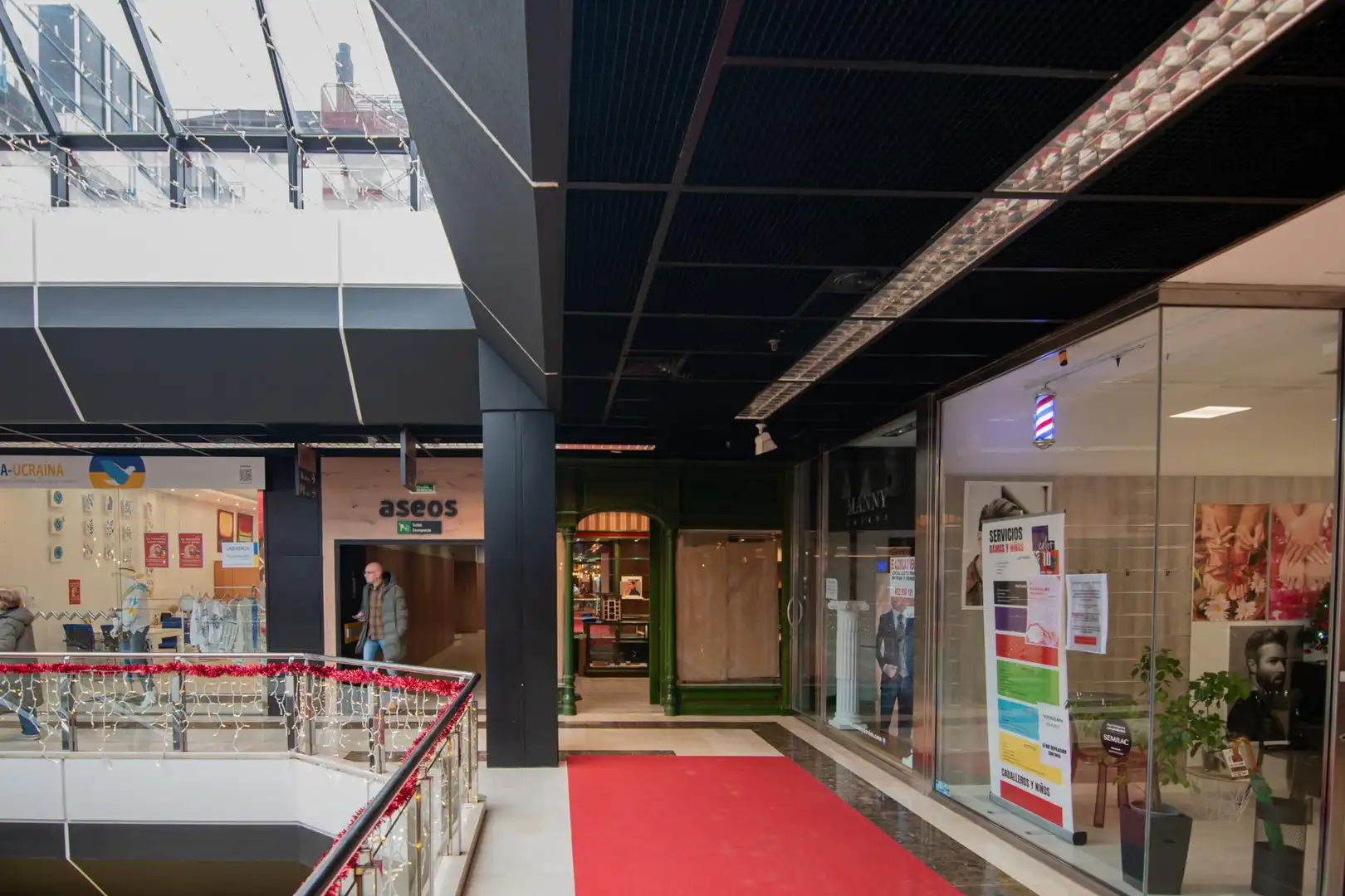 Locale commerciale in vendita a Avenida ramon cajal, imagen 7