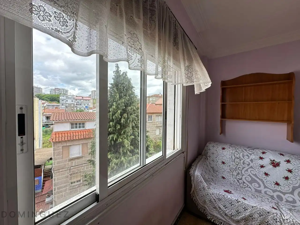 Habitación de Piso en venta en Vigo  con Calefacción
