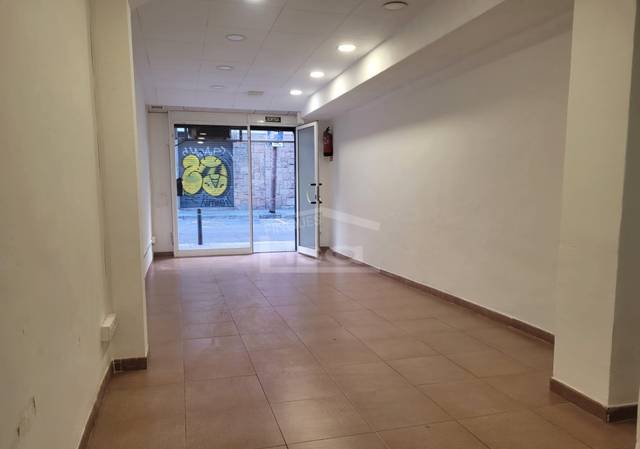 Local comercial en Alquiler en Carrer del Mas Casanovas en El Baix Guinardó
