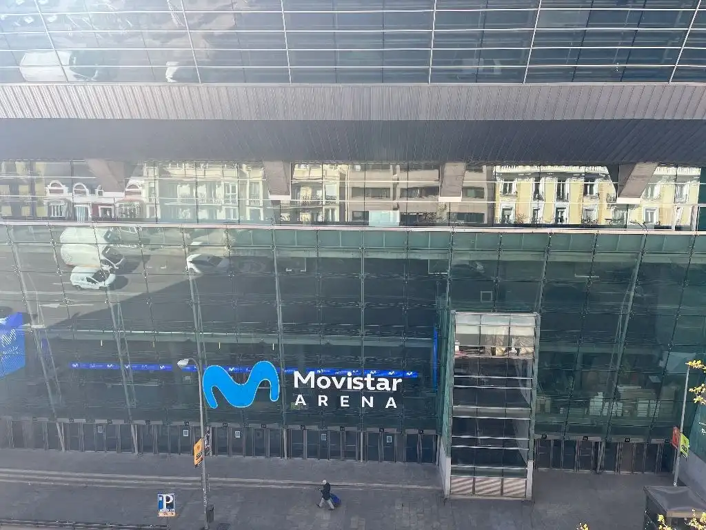 Exterior view of Office for rent in Madrid  with Heating