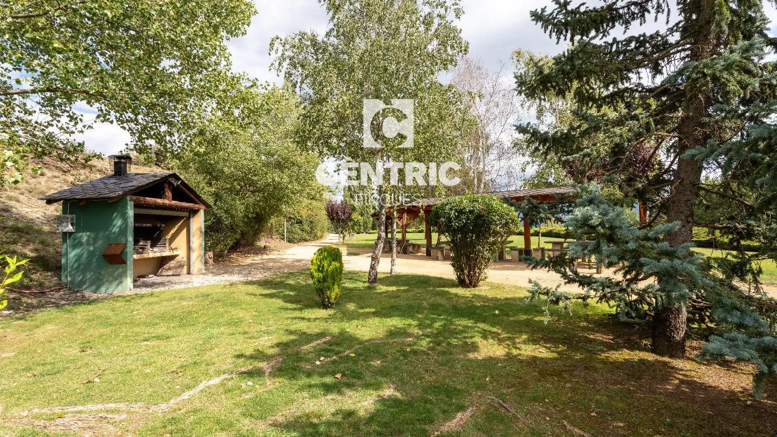 Garden of Detached homes for sale in Ger  with Heating and Terrace