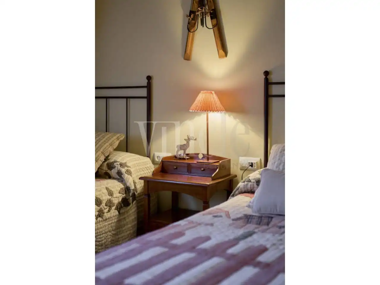 Duplexes for sale in Das