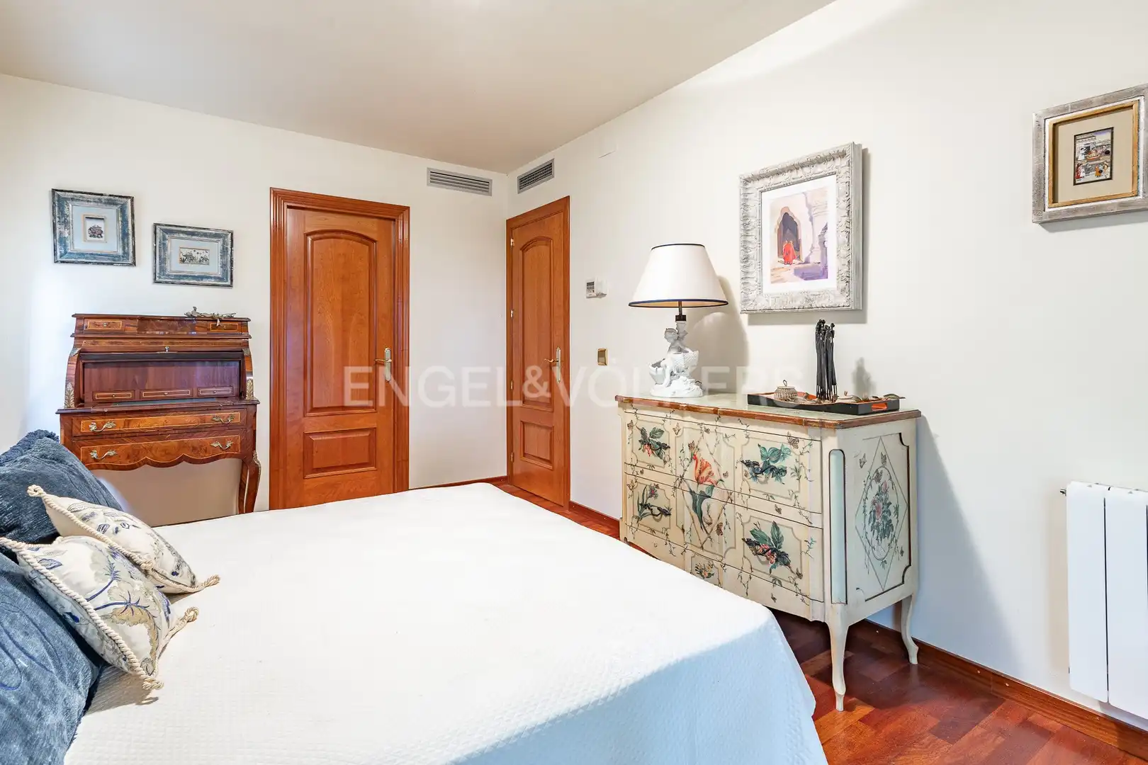 Dormitori de Casa o xalet en venda en Cabrils amb Aire condicionat, Calefacció i Jardí privat