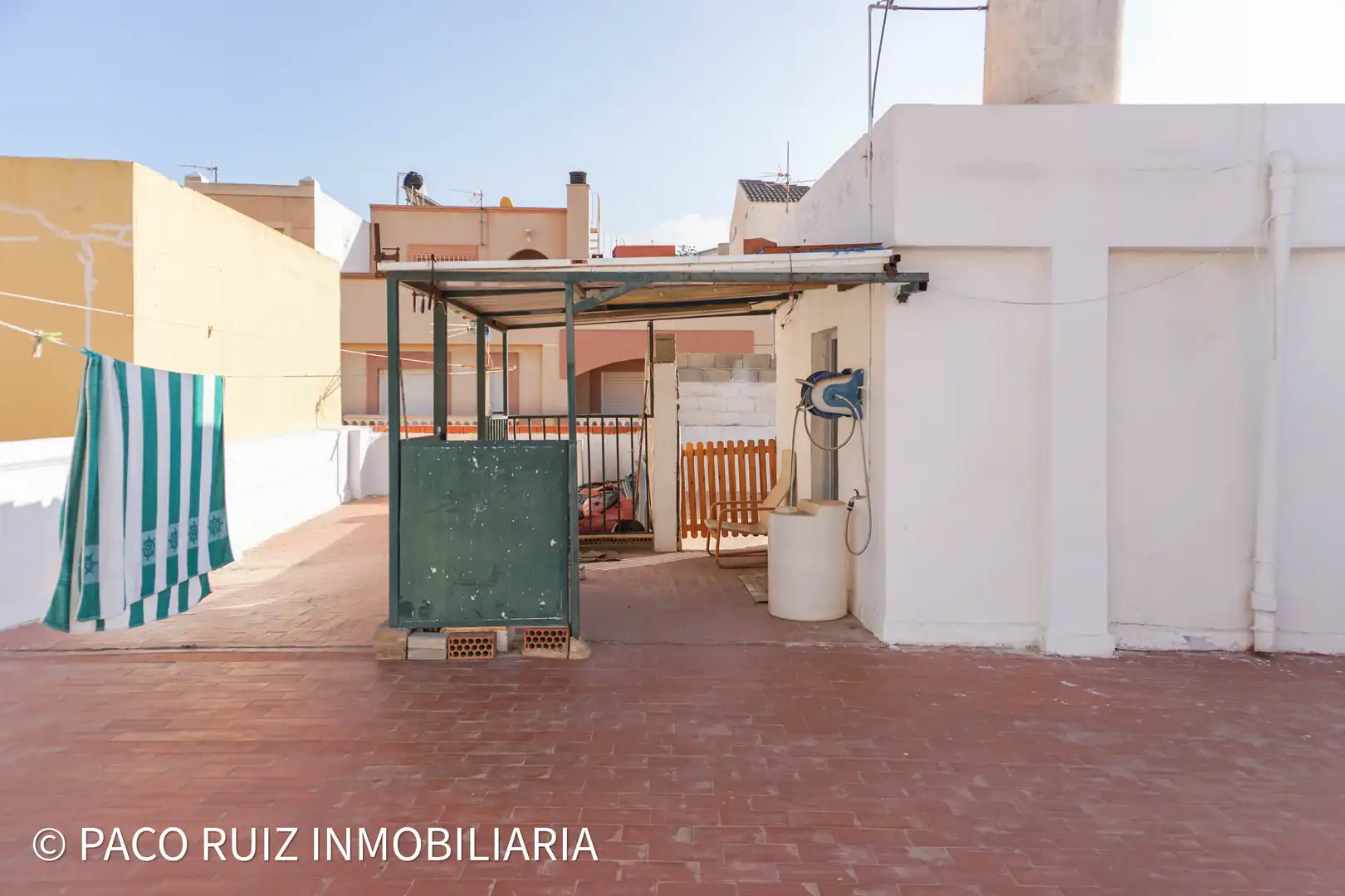 Vista exterior de Casa o chalet en venta en Viator con Amueblado y Balcón