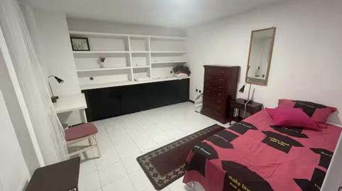 Foto 2 de Piso de alquiler en Calle de las Islas Bermudas, Tres Olivos - Valverde,  Madrid Capital