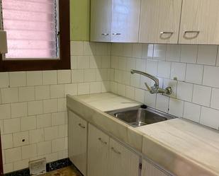 Cuina de Casa adosada en venda en Castellserà amb Jardí privat i Terrassa