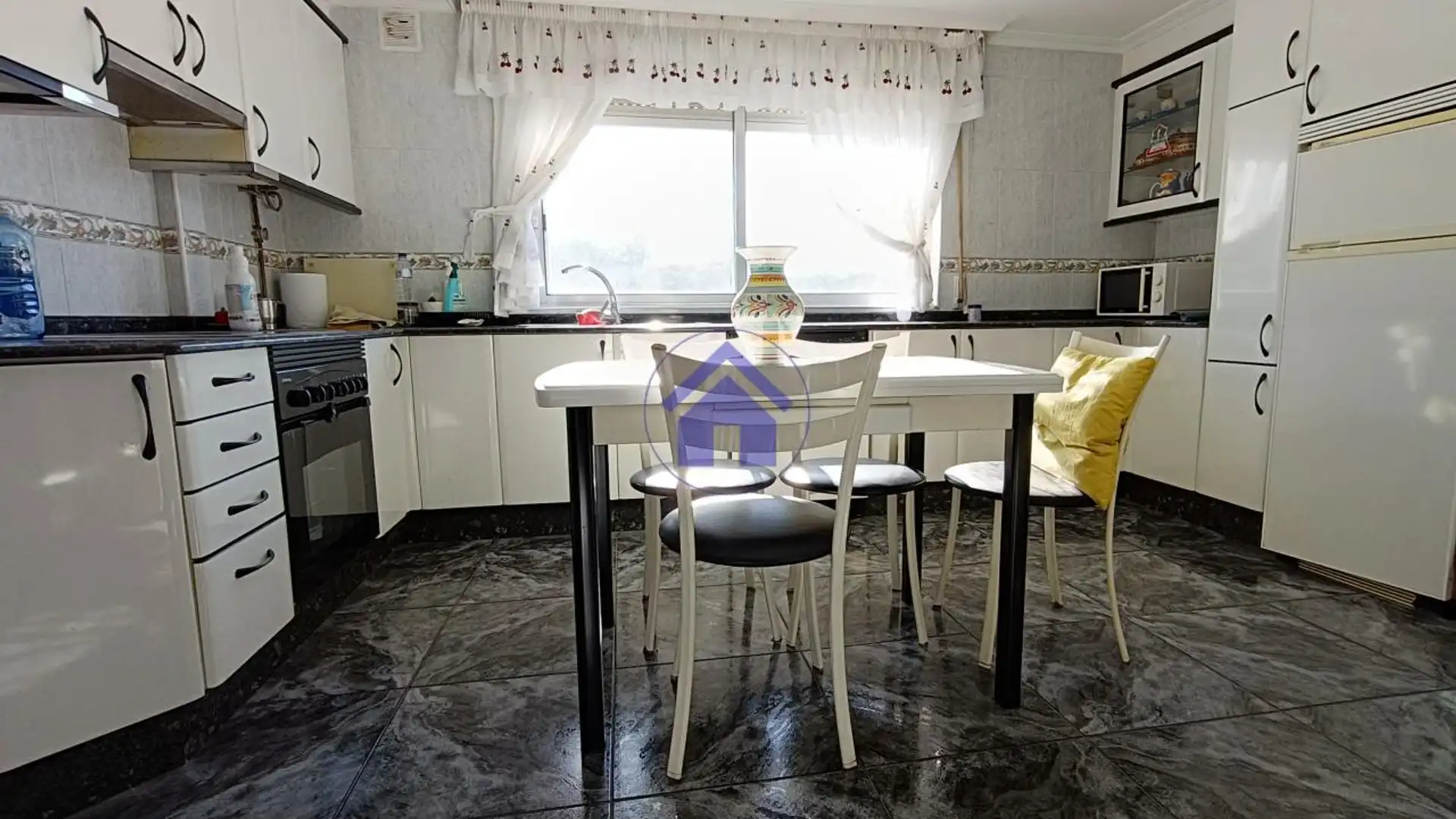 Pis en venda a Sardoma - Castrelos