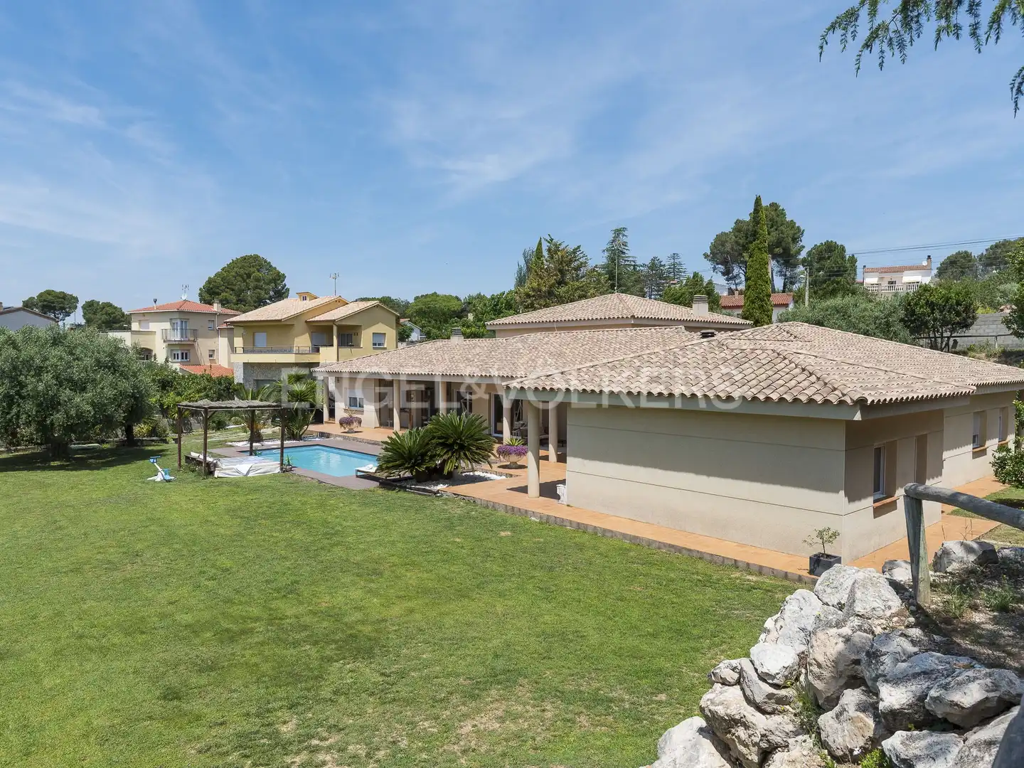 Vista exterior de Casa o xalet en venda en Piera amb Aire condicionat, Calefacció i Jardí privat