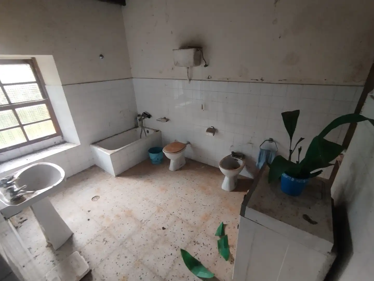 Bathroom of Country homes for sale in Viveiro  with Private garden